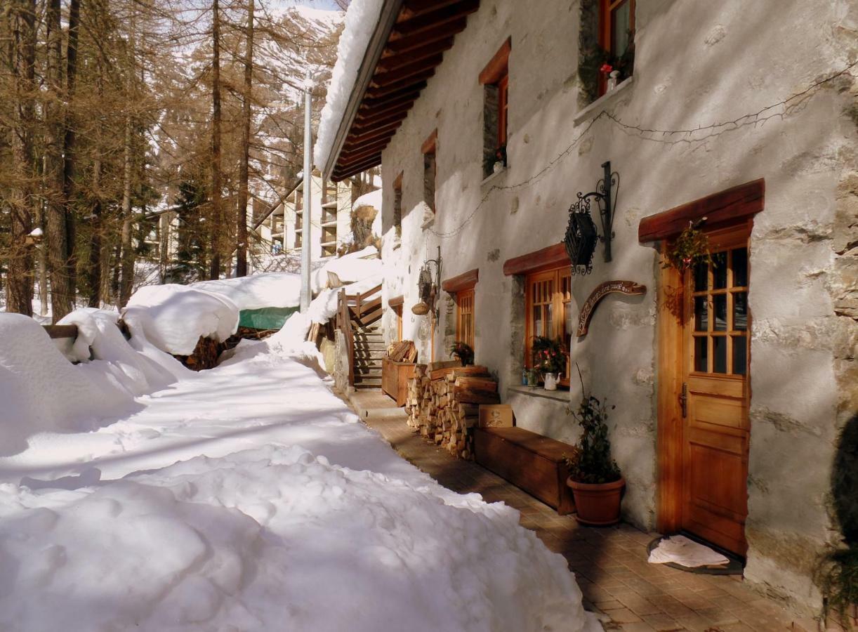 B&B Le Temps D'Une Pause Champorcher Luaran gambar