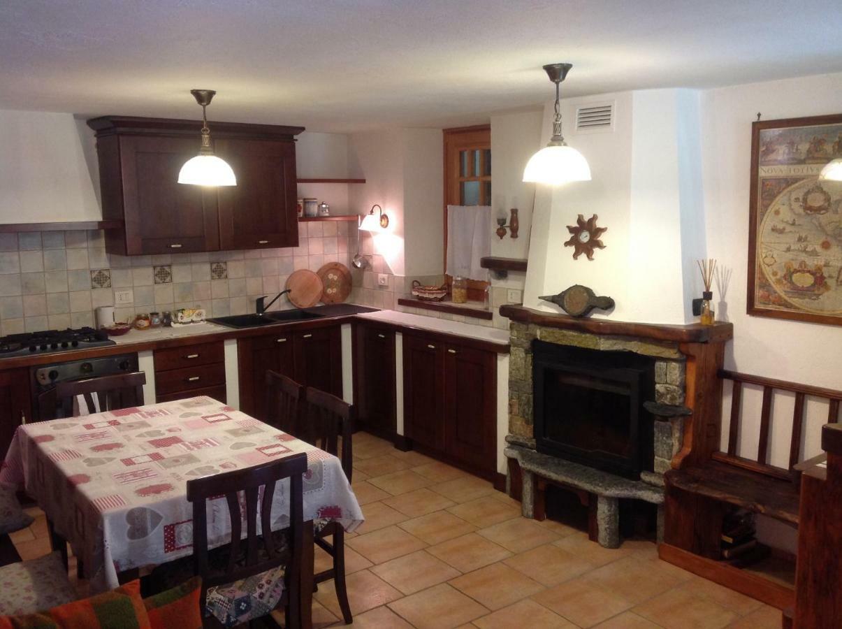 B&B Le Temps D'Une Pause Champorcher Luaran gambar