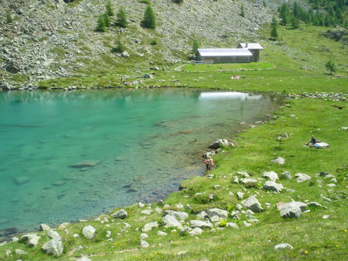 B&B Le Temps D'Une Pause Champorcher Luaran gambar